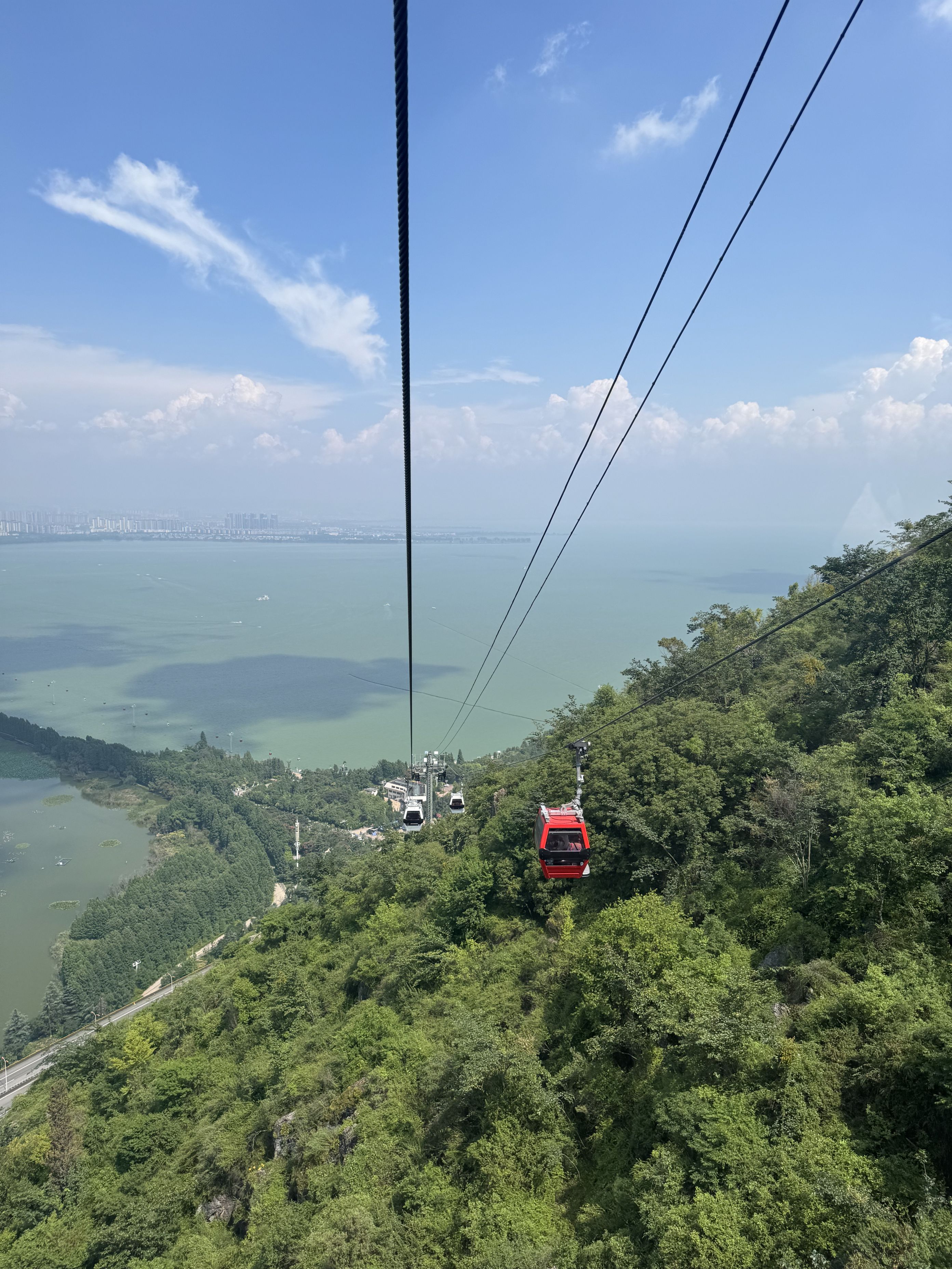 海埂公园的缆车